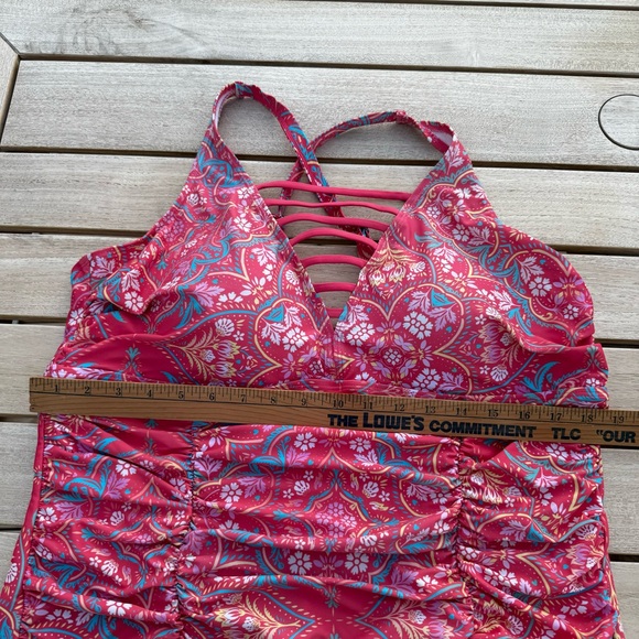 Torrid swimsuit Women size 3 ladder front One Piece lattice straps medallion 3X - Picture 14 of 16